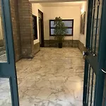 Be Max Guest House
